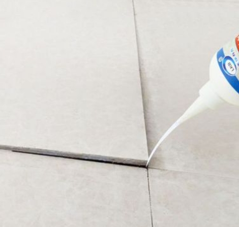 仁和瓷砖空鼓维修公司分享卫生间瓷砖脱落的原因可能有以下几点